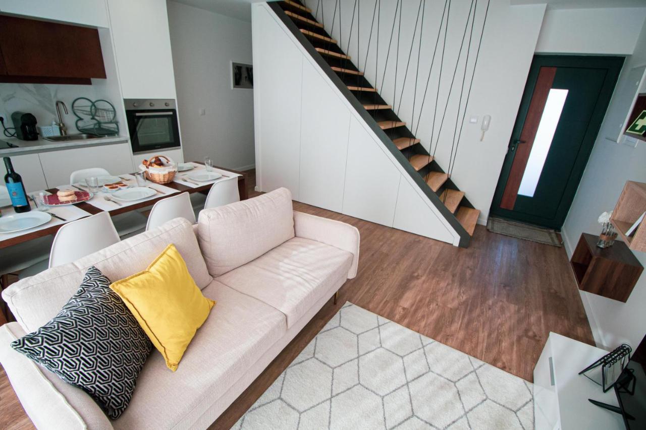 Apartamentos Da Travessa プライア・ダ・ヴィクトーリア エクステリア 写真