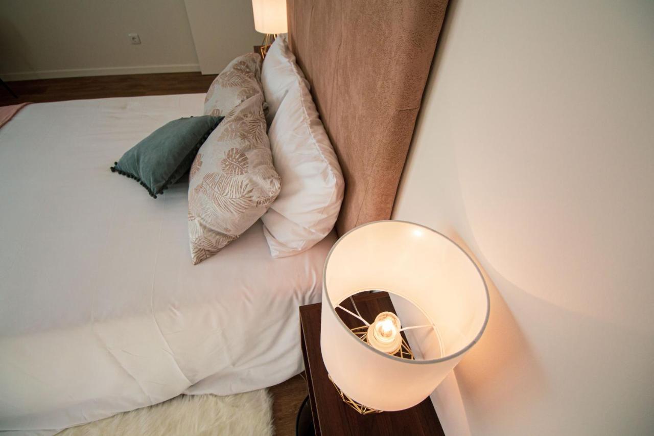 Apartamentos Da Travessa プライア・ダ・ヴィクトーリア エクステリア 写真