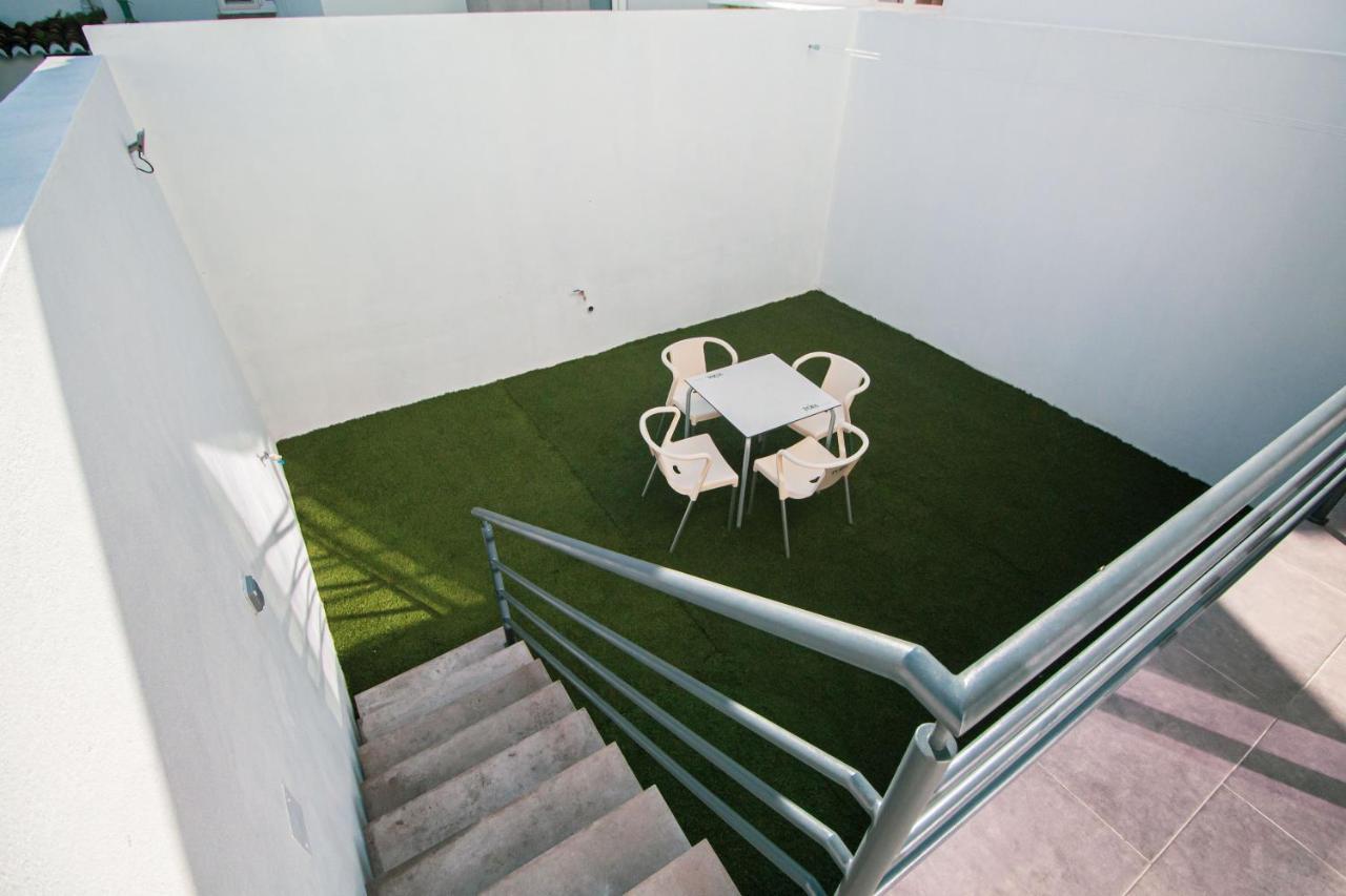 Apartamentos Da Travessa プライア・ダ・ヴィクトーリア エクステリア 写真