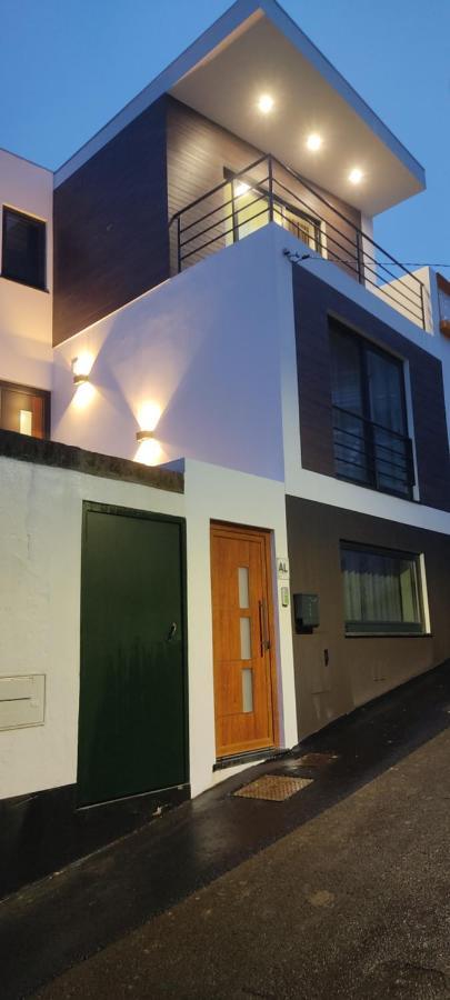 Apartamentos Da Travessa プライア・ダ・ヴィクトーリア エクステリア 写真