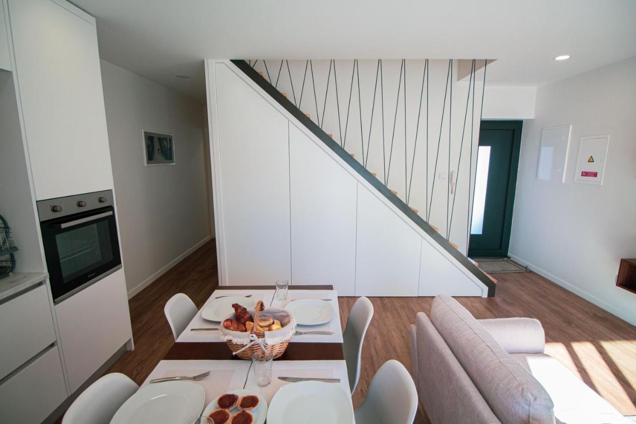 Apartamentos Da Travessa プライア・ダ・ヴィクトーリア エクステリア 写真